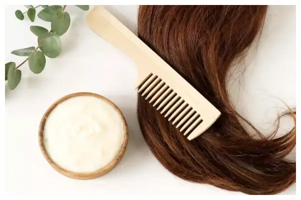 ماسک مو خانگی یا آماده؟ کدام بهتر است؟